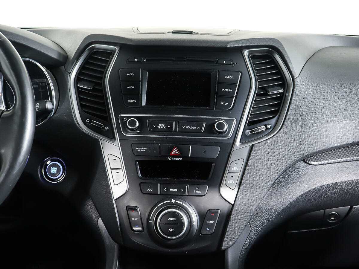 Б/У Хендай Санта Фе 2016 года. Фото: #10