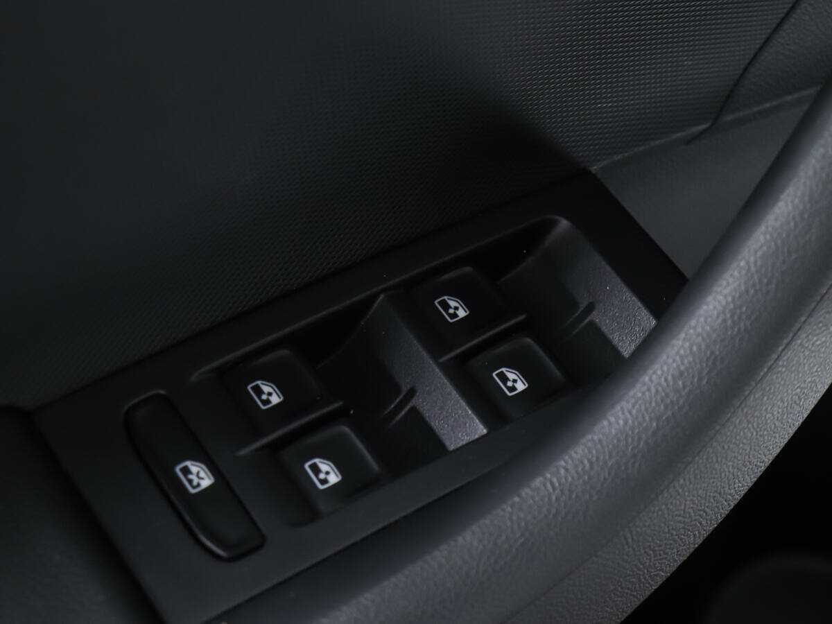 Б/У Шкода Рапид 2019 года. Фото: #15