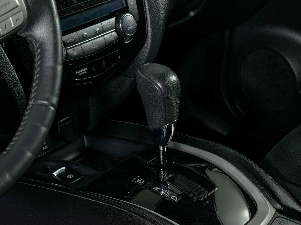 Б/У Ниссан Икс-Трейл 2016 года. Фото: #18