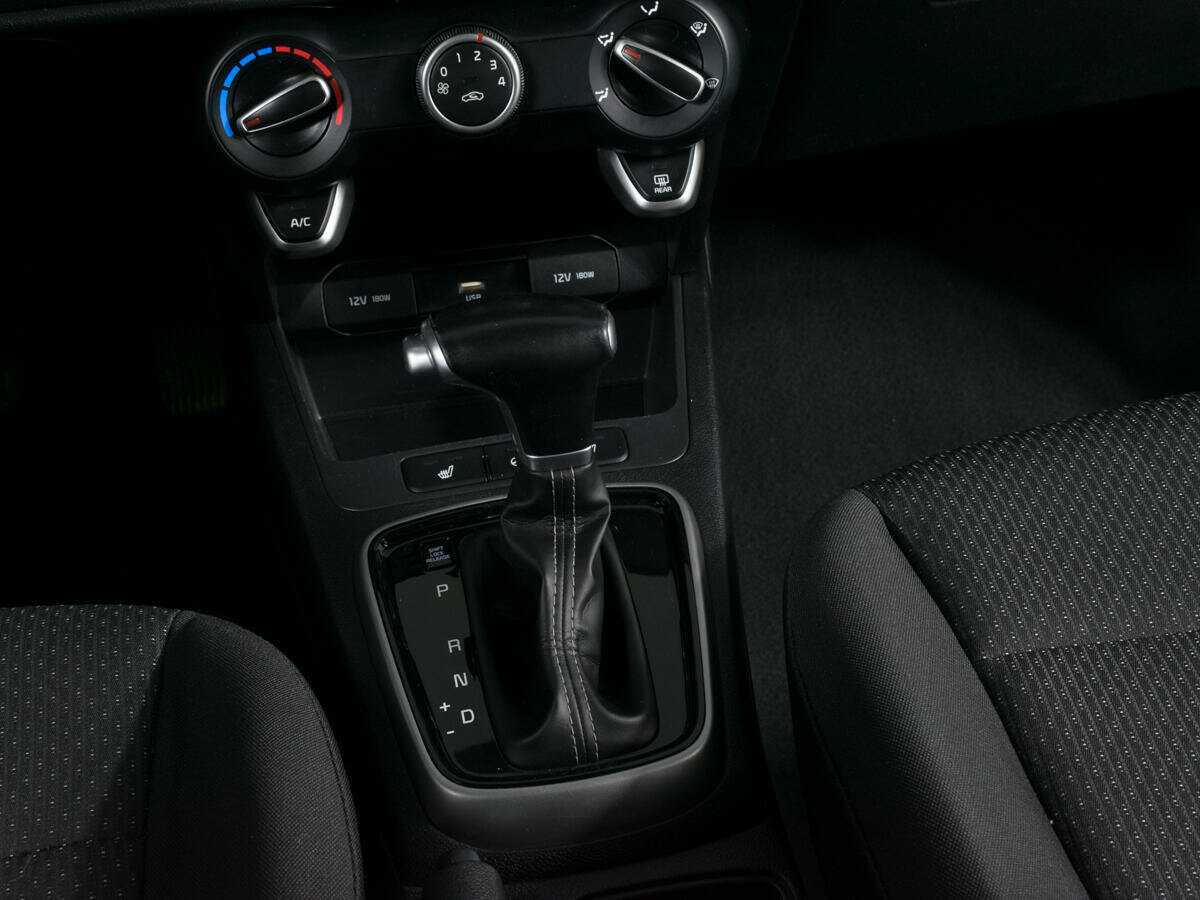 Б/У Киа Рио 2022 года. Фото: #11