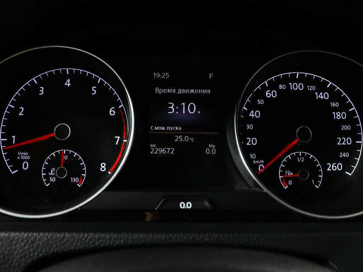 Б/У Фольксваген Гольф 2013 года. Фото: #8