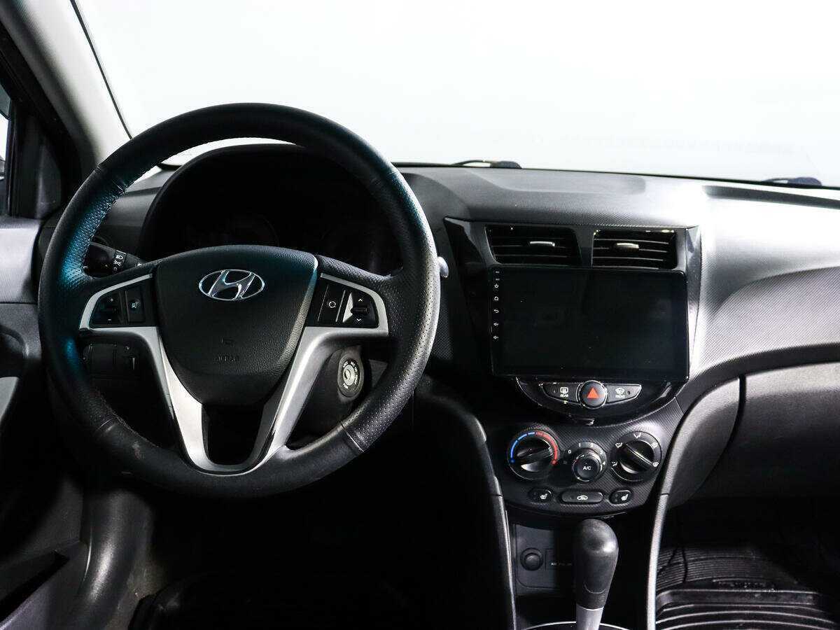 Б/У Хендай Солярис 2012 года. Фото: #11