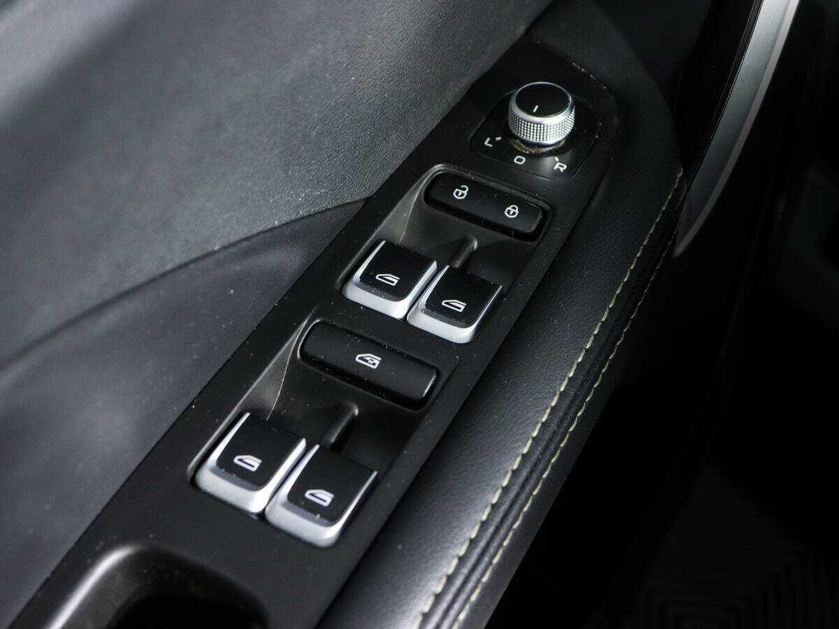 Б/У Джили Кулрэй 2021 года. Фото: #18