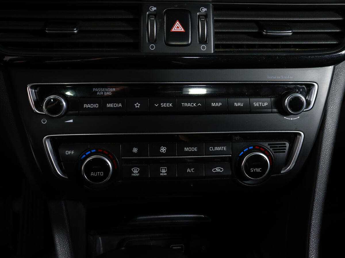 Б/У Киа Оптима 2019 года. Фото: #24