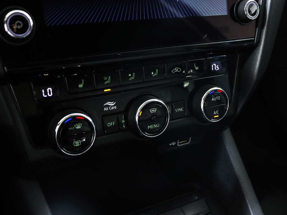 Б/У Шкода Октавия 2020 года. Фото: #15