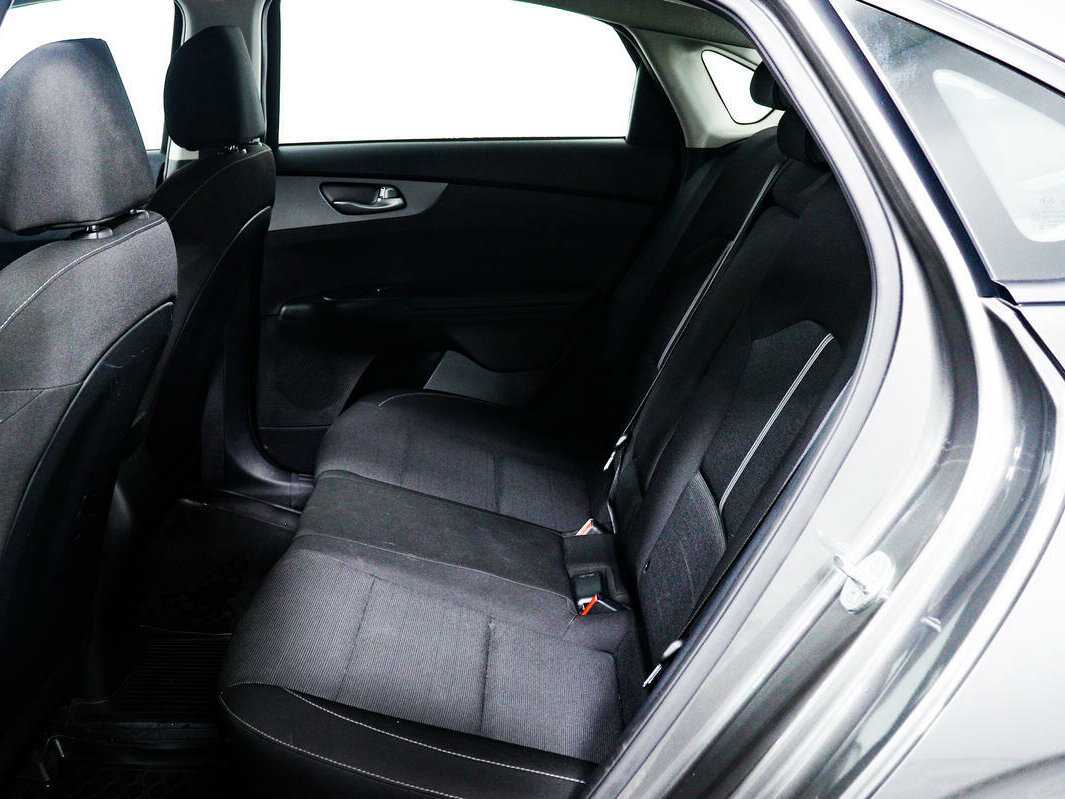 Б/У Киа Церато 2019 года. Фото: #11