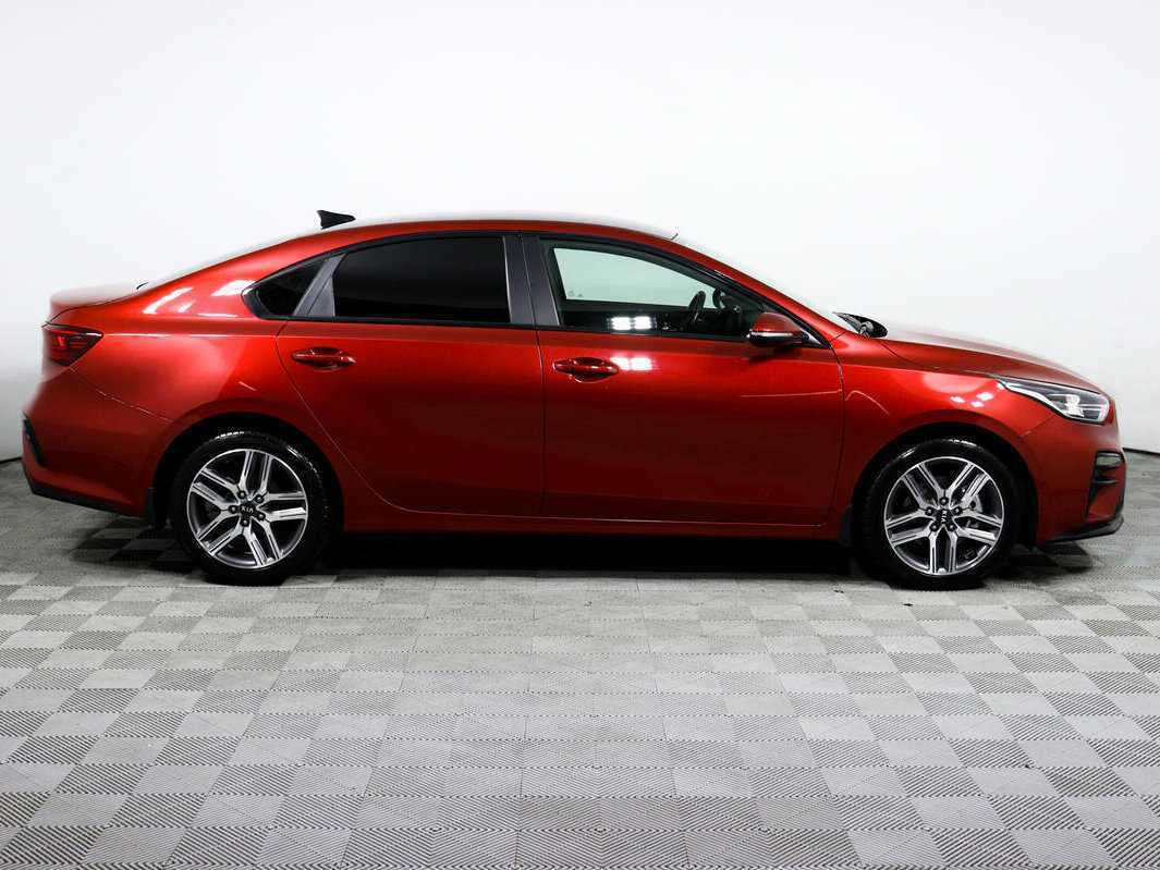 Б/У Киа Церато 2019 года. Фото: #3