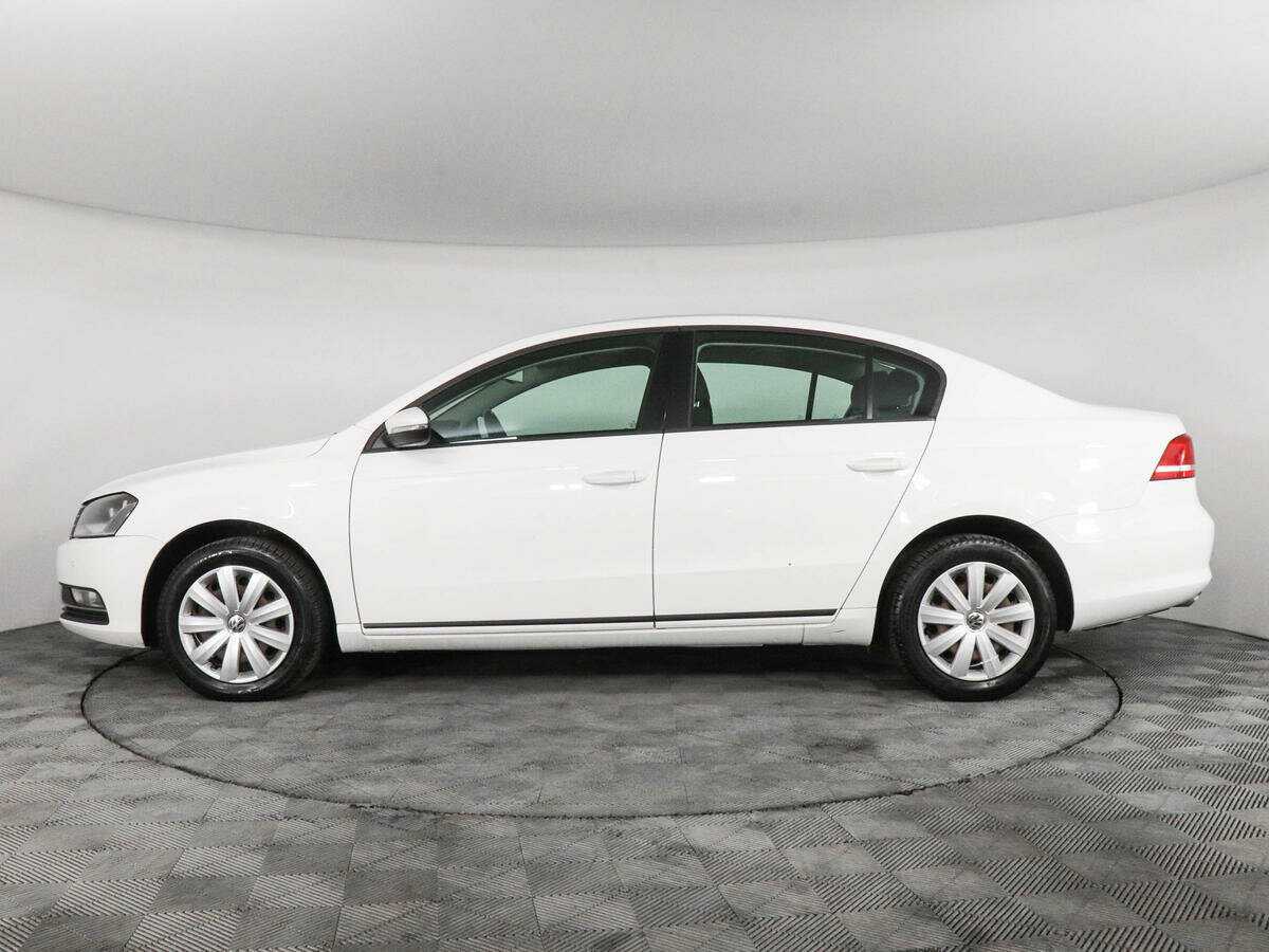 Б/У Фольксваген Пассат 2014 года. Фото: #7