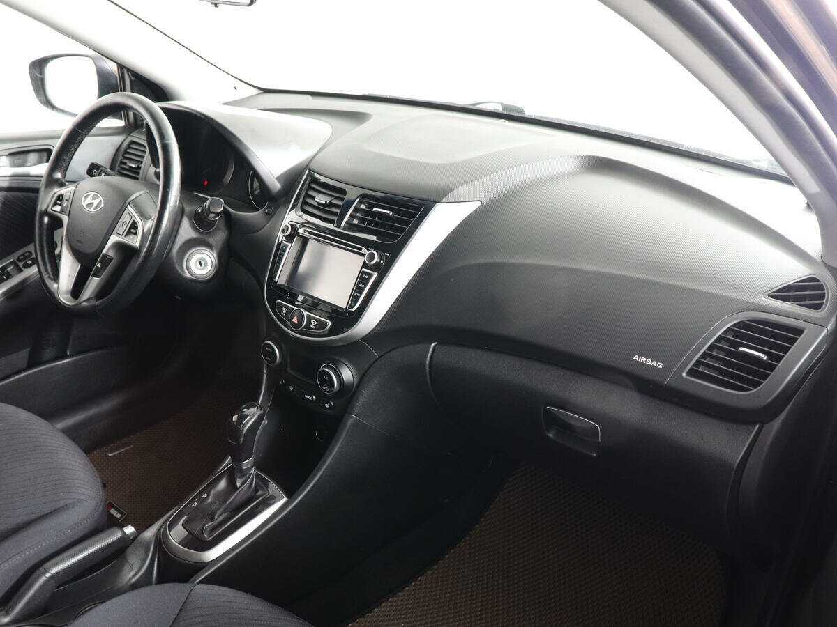 Б/У Хендай Солярис 2015 года. Фото: #8