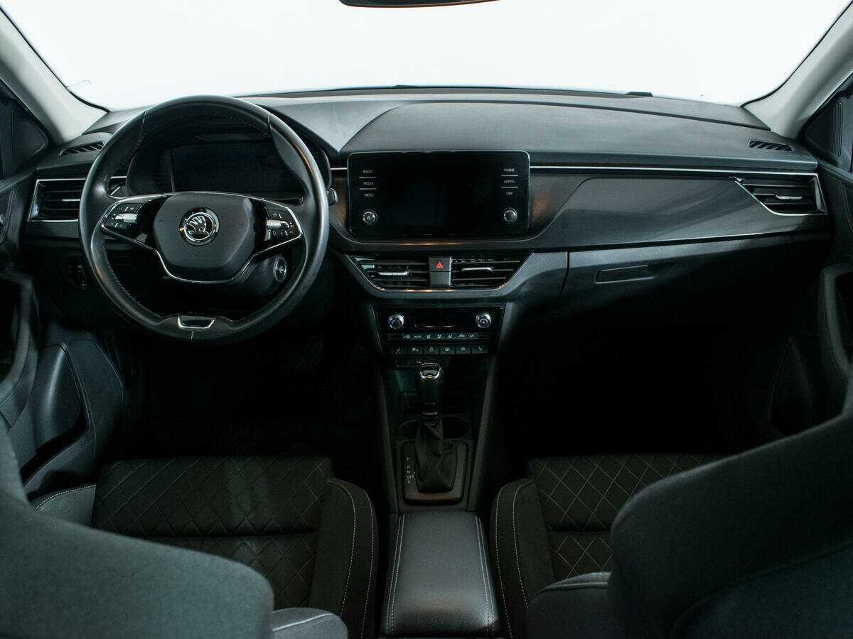 Б/У Шкода Рапид 2021 года. Фото: #11