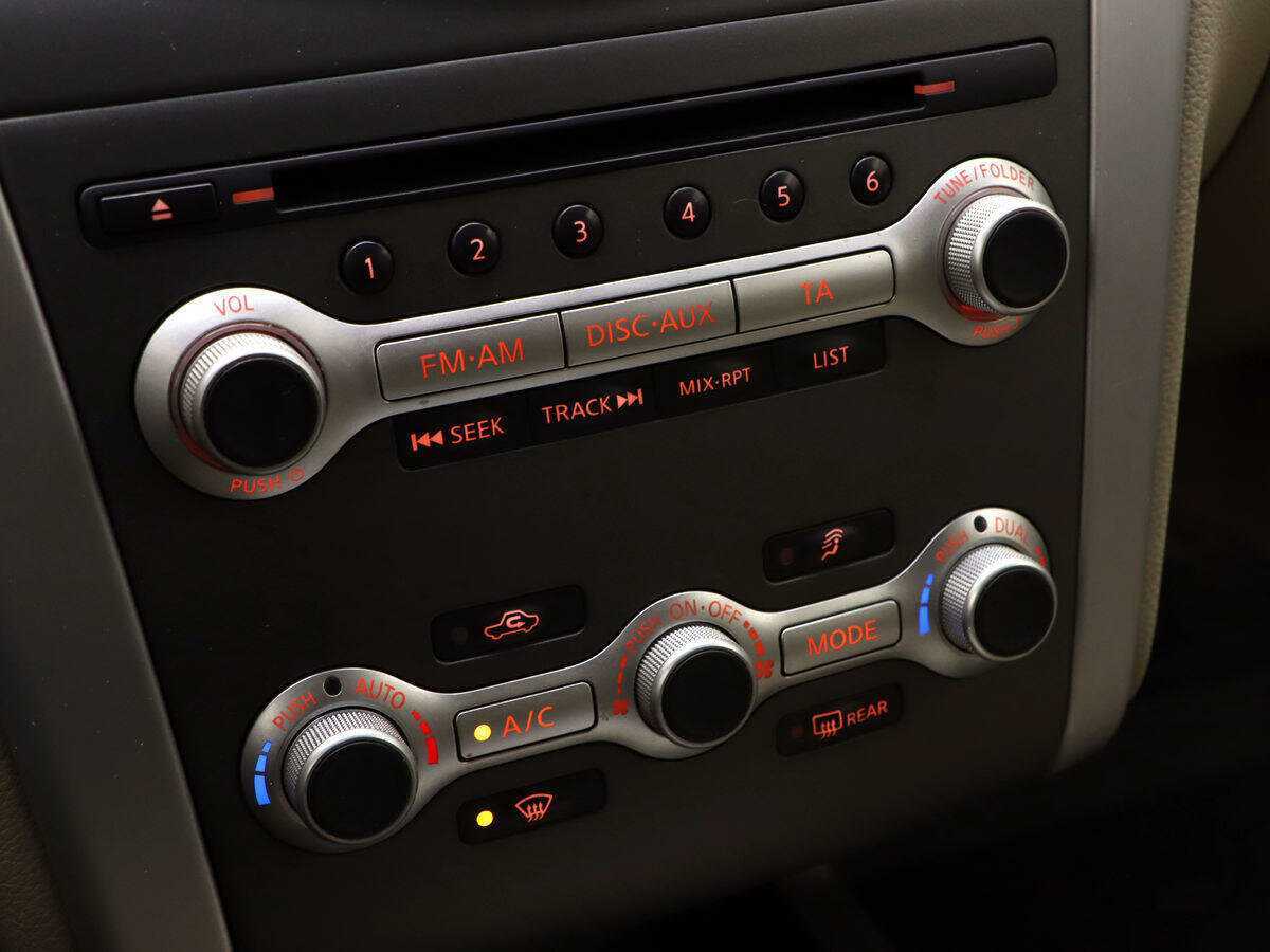 Б/У Ниссан Мурано 2015 года. Фото: #14