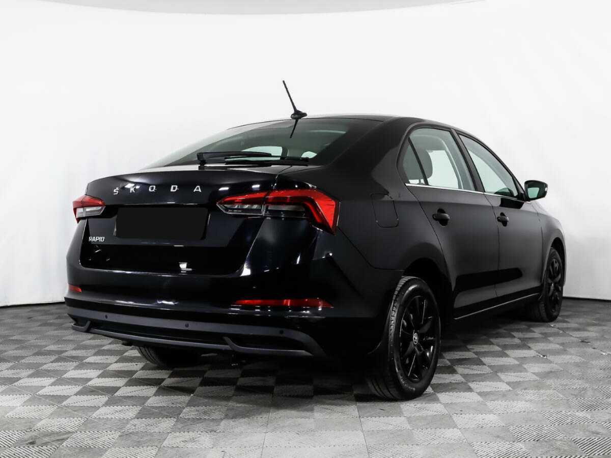 Б/У Шкода Рапид 2021 года. Фото: #4