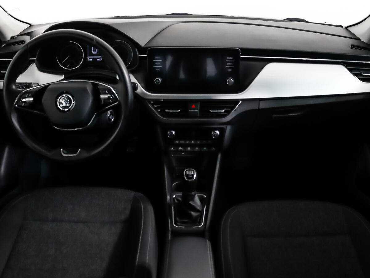 Б/У Шкода Рапид 2021 года. Фото: #12