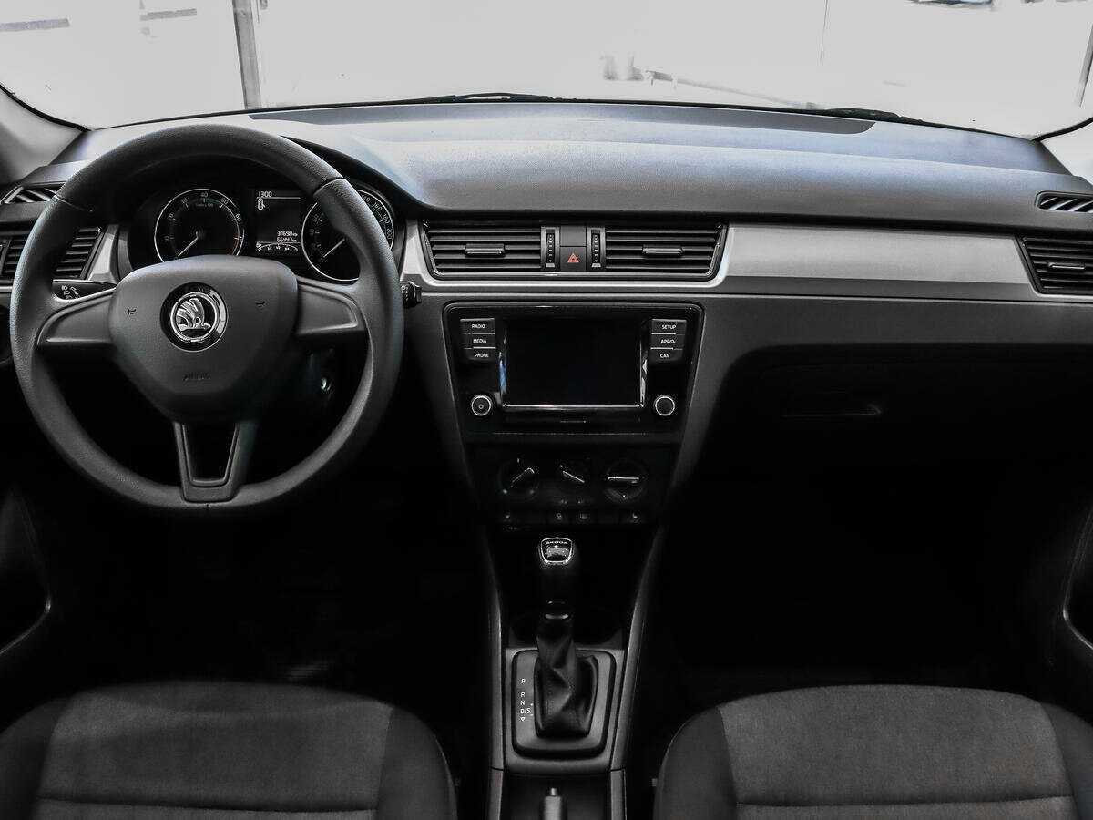 Б/У Шкода Рапид 2019 года. Фото: #11