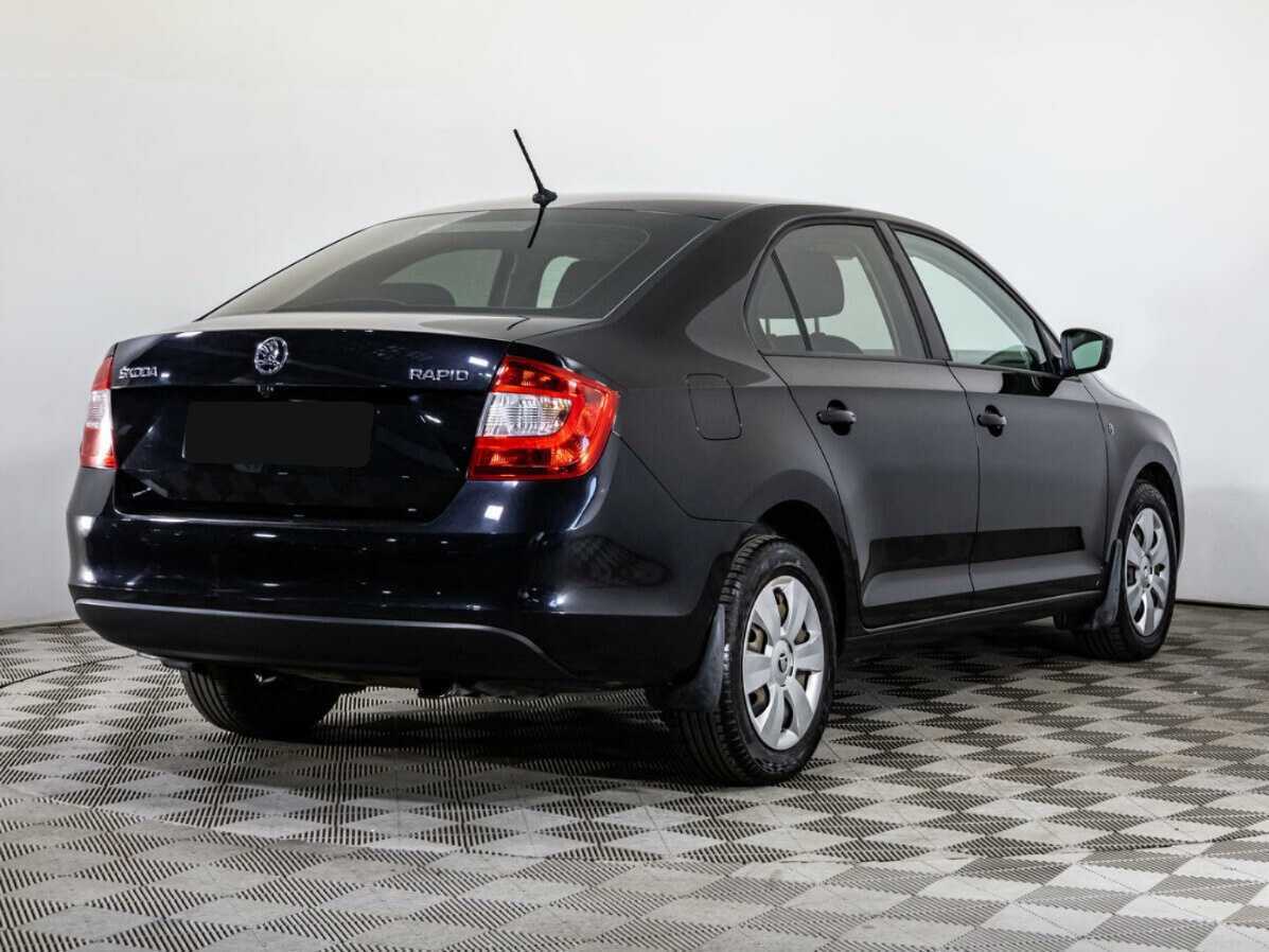 Б/У Шкода Рапид 2016 года. Фото: #3