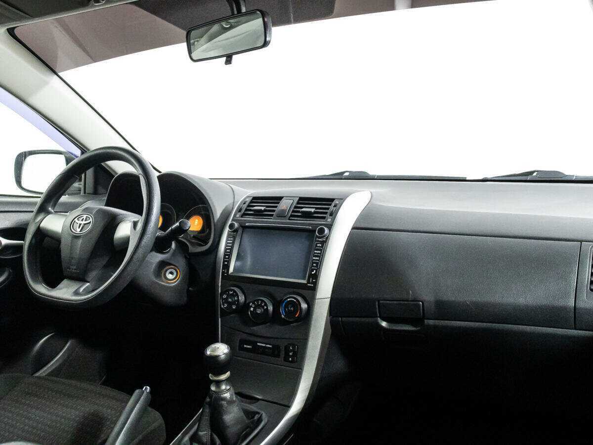 Б/У Тойота Королла 2013 года. Фото: #8