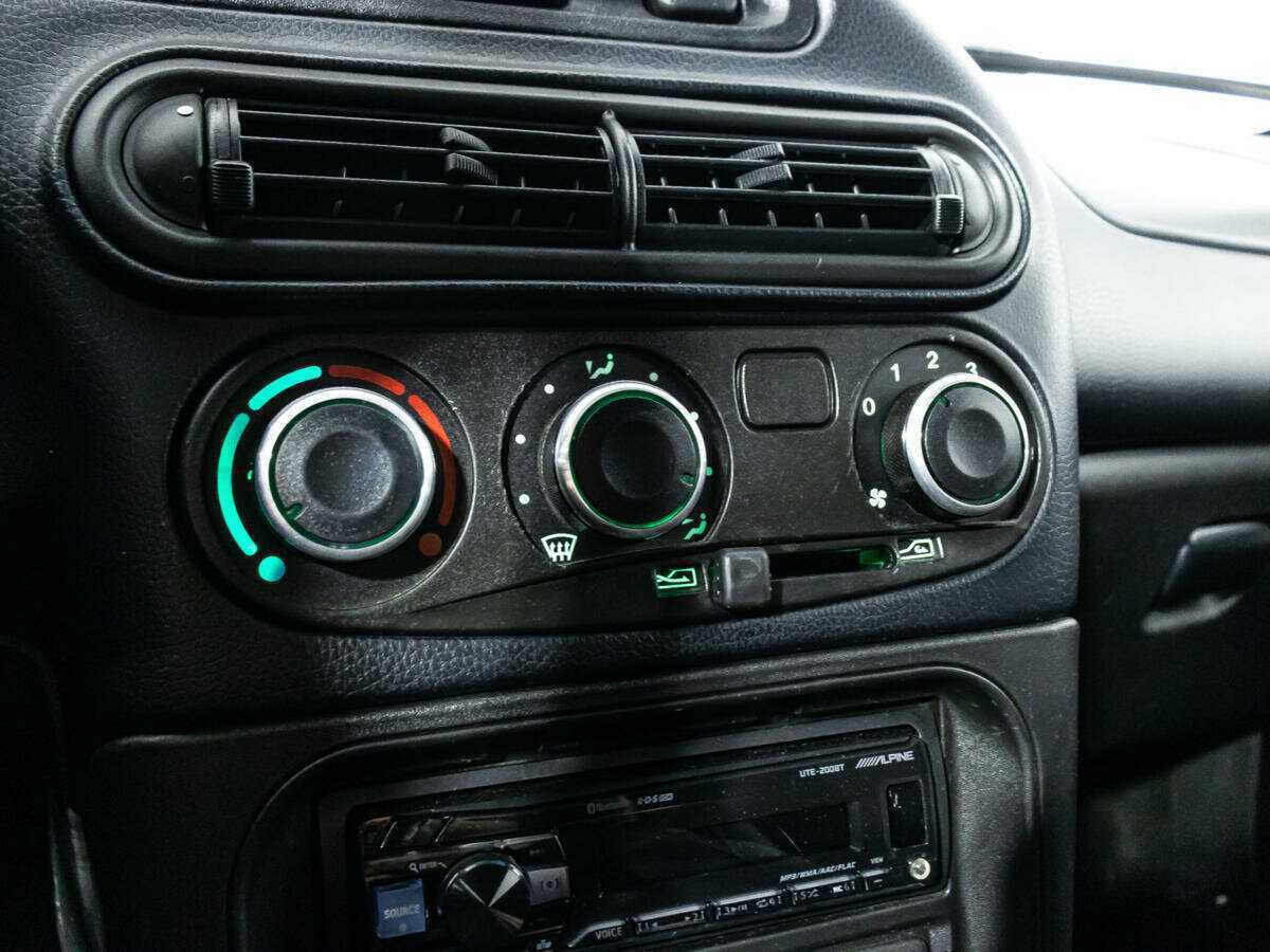 Б/У Лада (ВАЗ) Нива 2021 года. Фото: #14