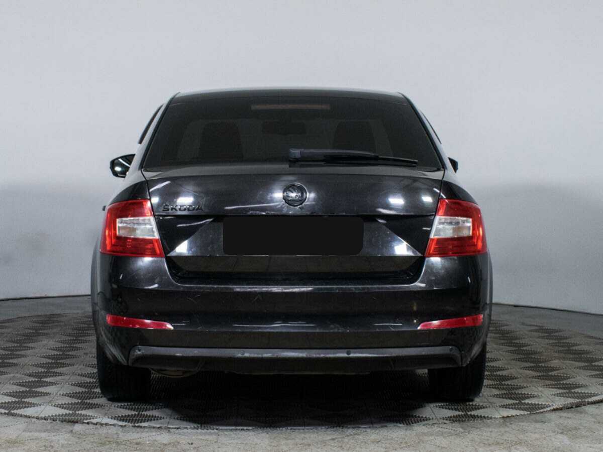 Б/У Шкода Октавия 2013 года. Фото: #5