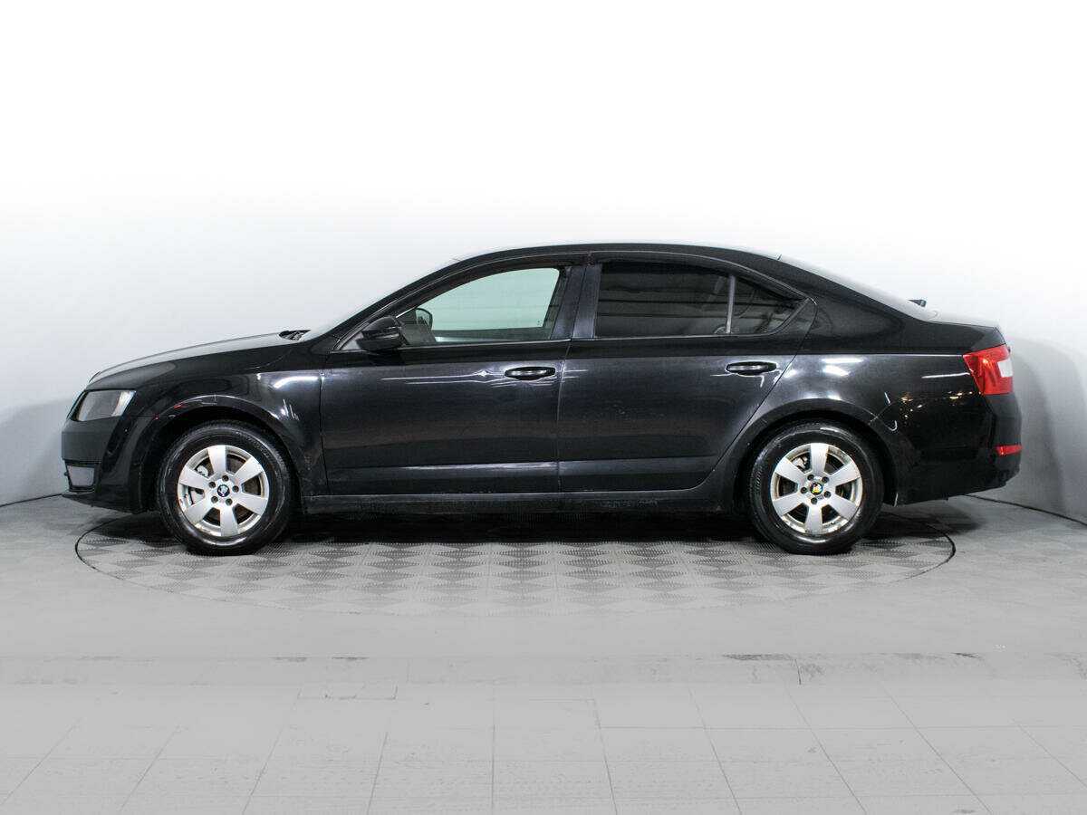 Б/У Шкода Октавия 2013 года. Фото: #7