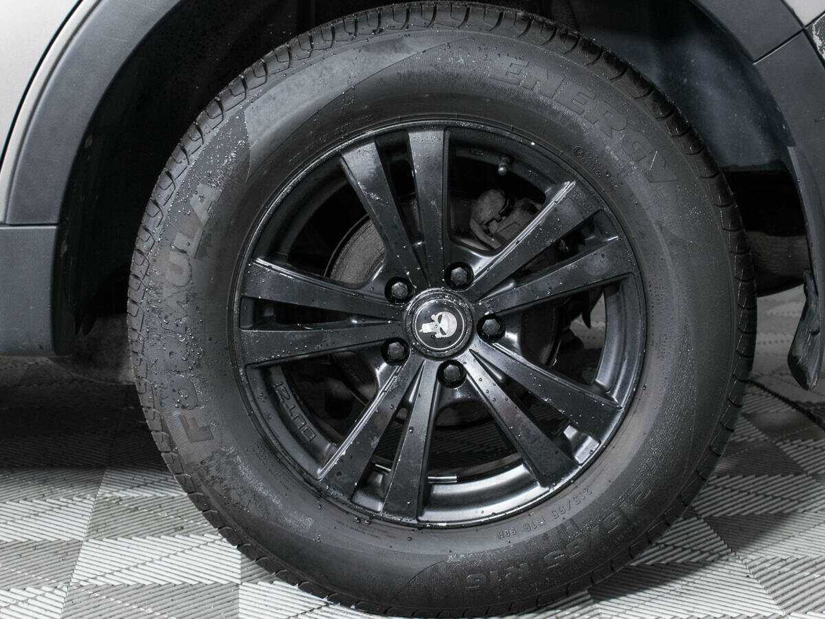 Б/У Сан-Ён Актион 2013 года. Фото: #12