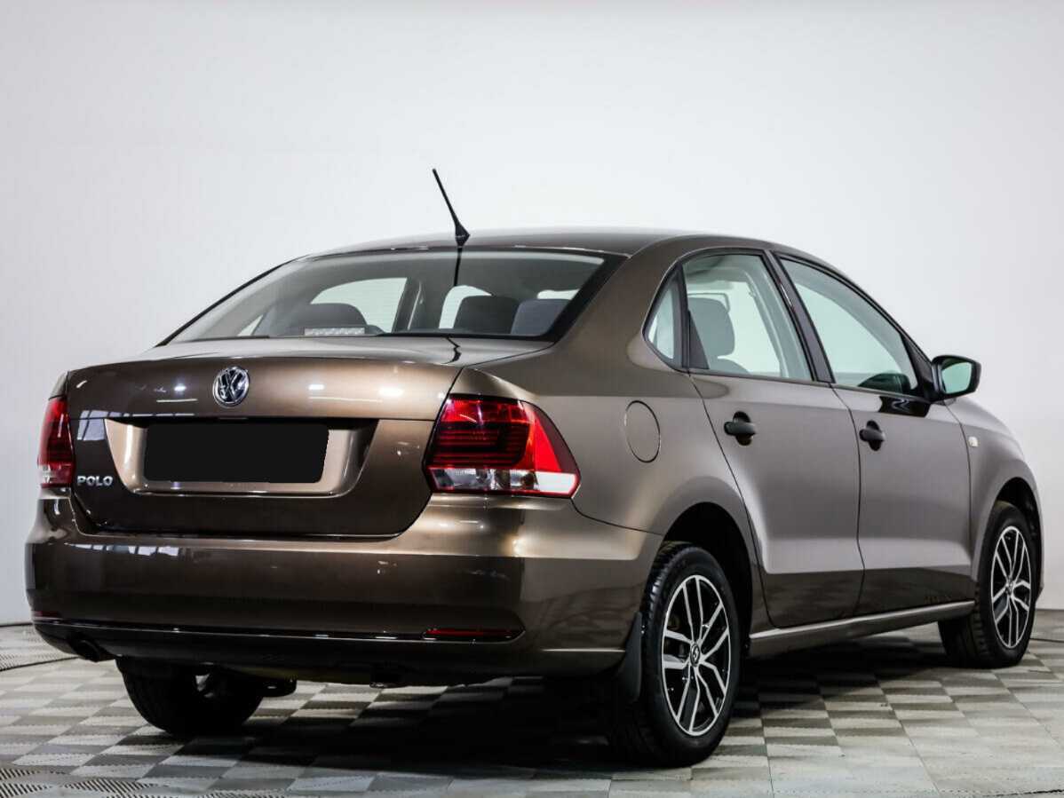 Б/У Фольксваген Поло 2016 года. Фото: #3