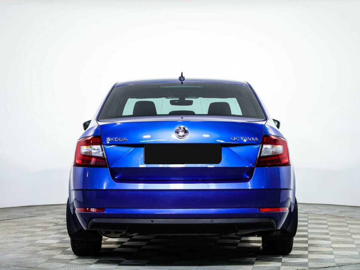 Б/У Шкода Октавия 2018 года. Фото: #4