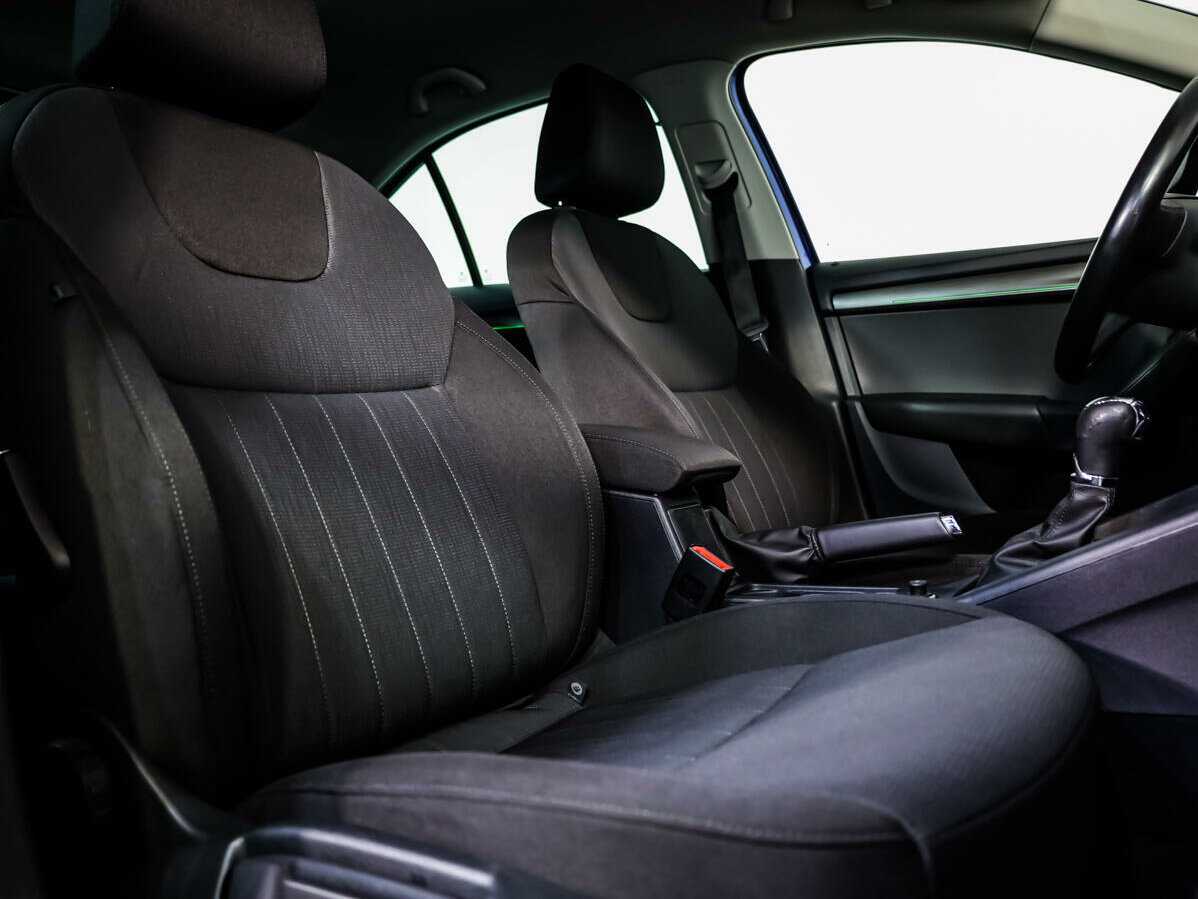 Б/У Шкода Октавия 2018 года. Фото: #10