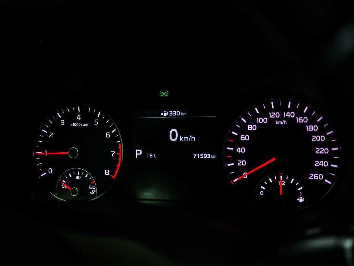 Б/У Киа Оптима 2019 года. Фото: #22