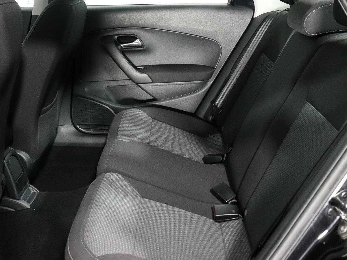 Б/У Фольксваген Поло 2017 года. Фото: #10