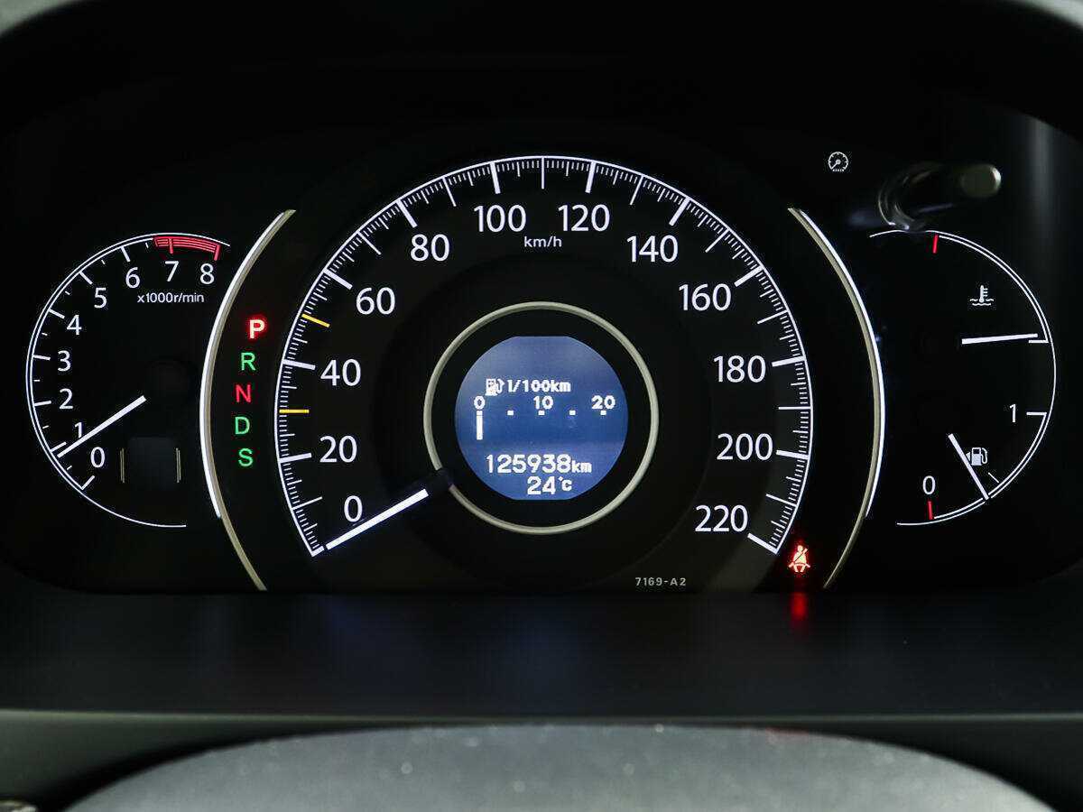 Б/У Хонда ЦР-В 2012 года. Фото: #13