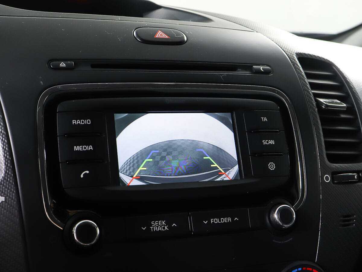 Б/У Киа Церато 2017 года. Фото: #17