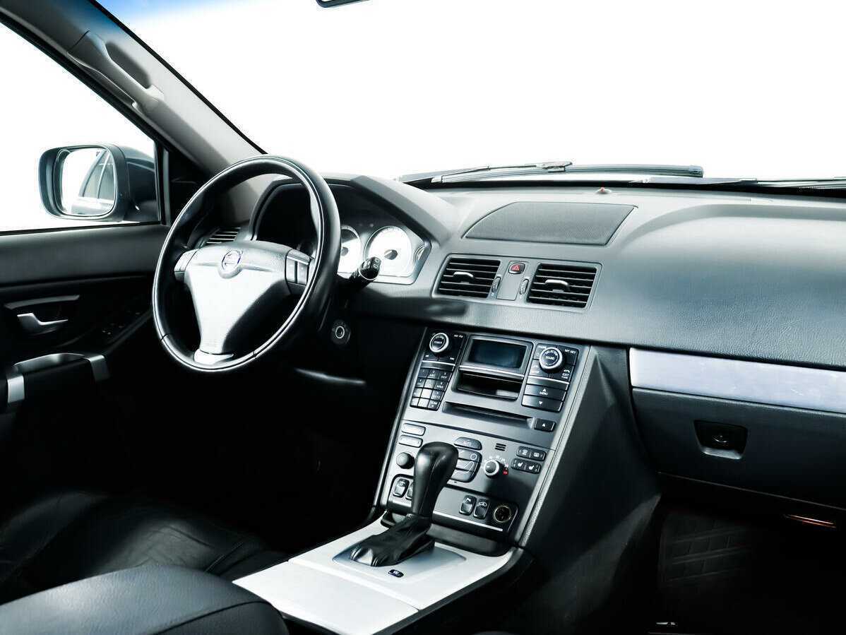 Б/У Вольво ИксЦ90 2012 года. Фото: #6