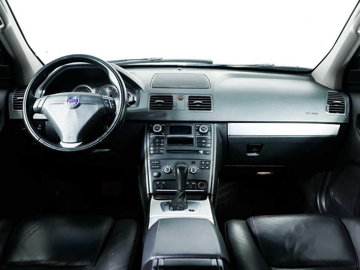 Б/У Вольво ИксЦ90 2012 года. Фото: #8