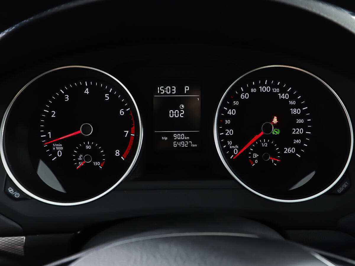 Б/У Фольксваген Джетта 2016 года. Фото: #6