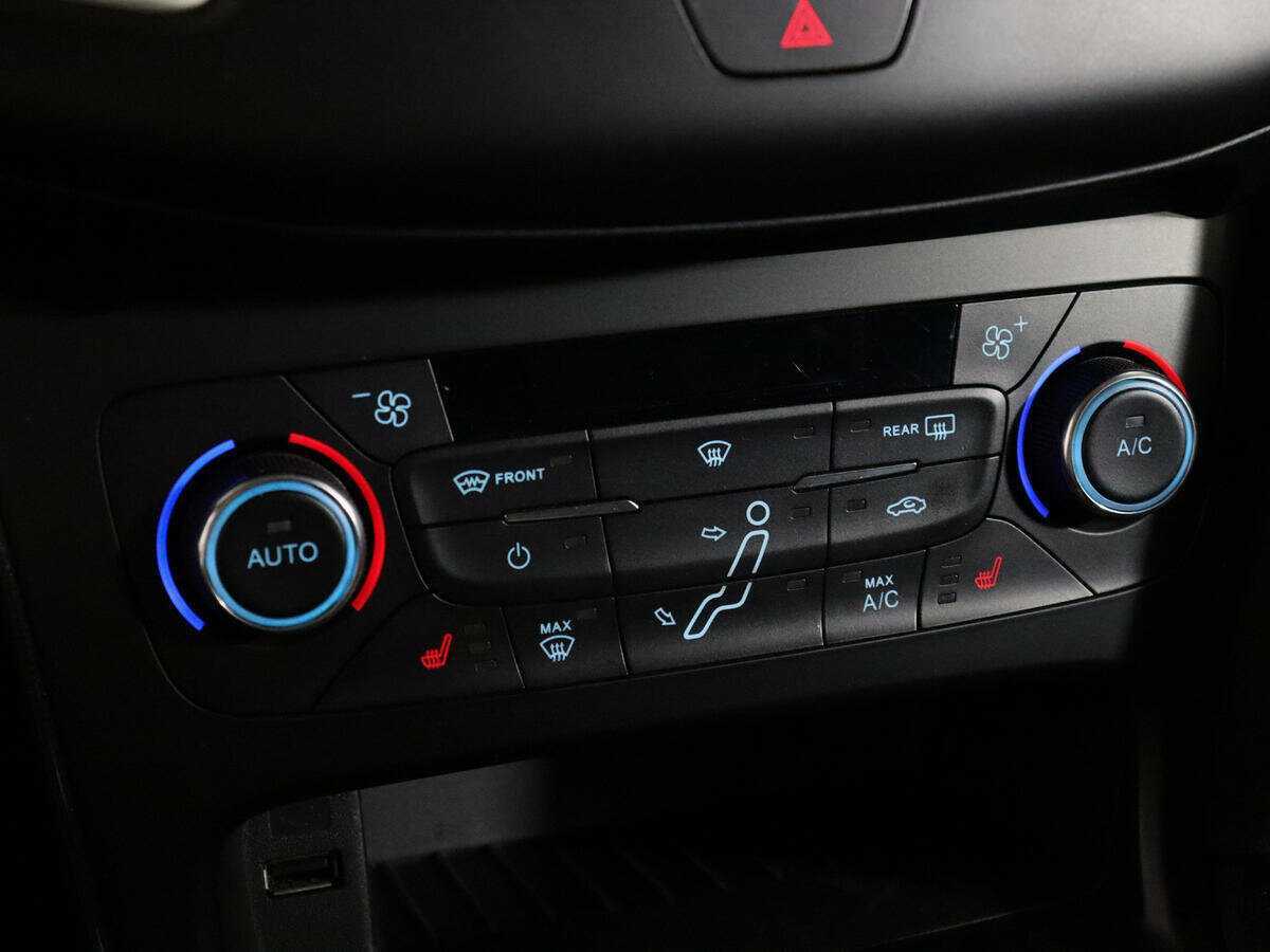 Б/У Форд Фокус 2016 года. Фото: #15