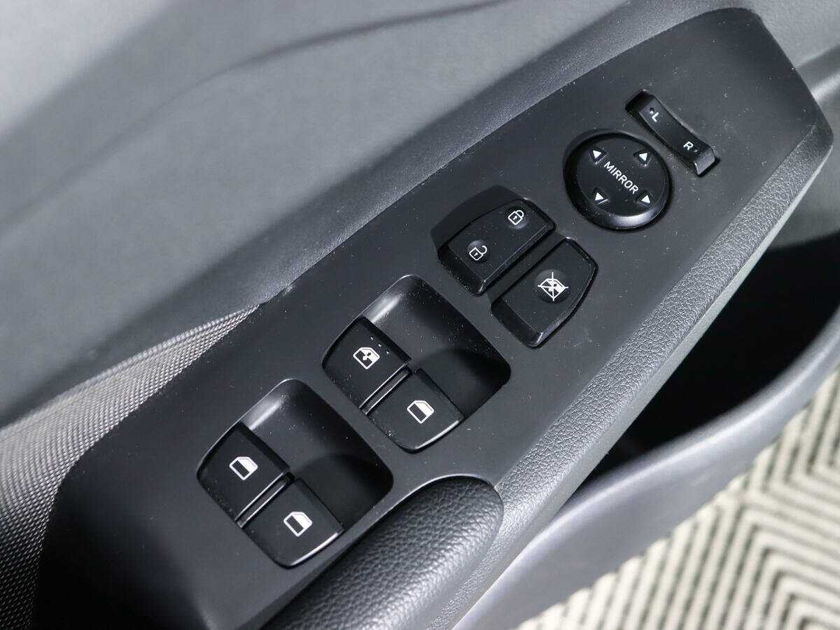 Б/У Хендай Солярис 2018 года. Фото: #13