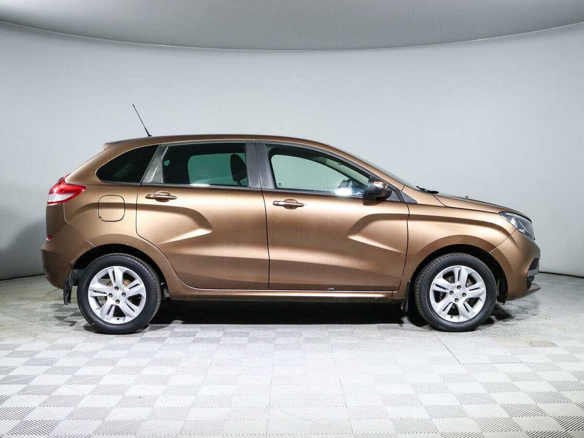 Б/У Лада (ВАЗ) ИКСРЭЙ 2016 года. Фото: #3