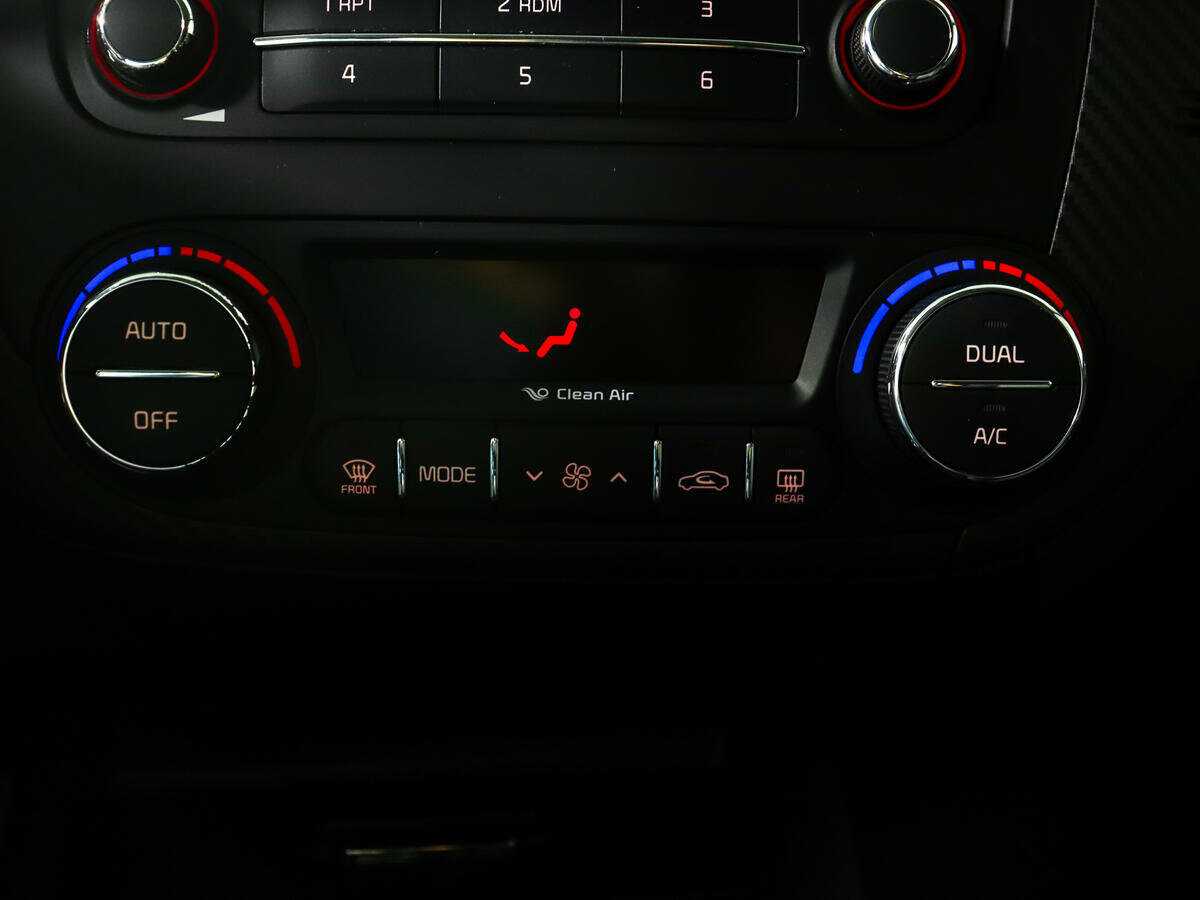 Б/У Киа Церато 2015 года. Фото: #15