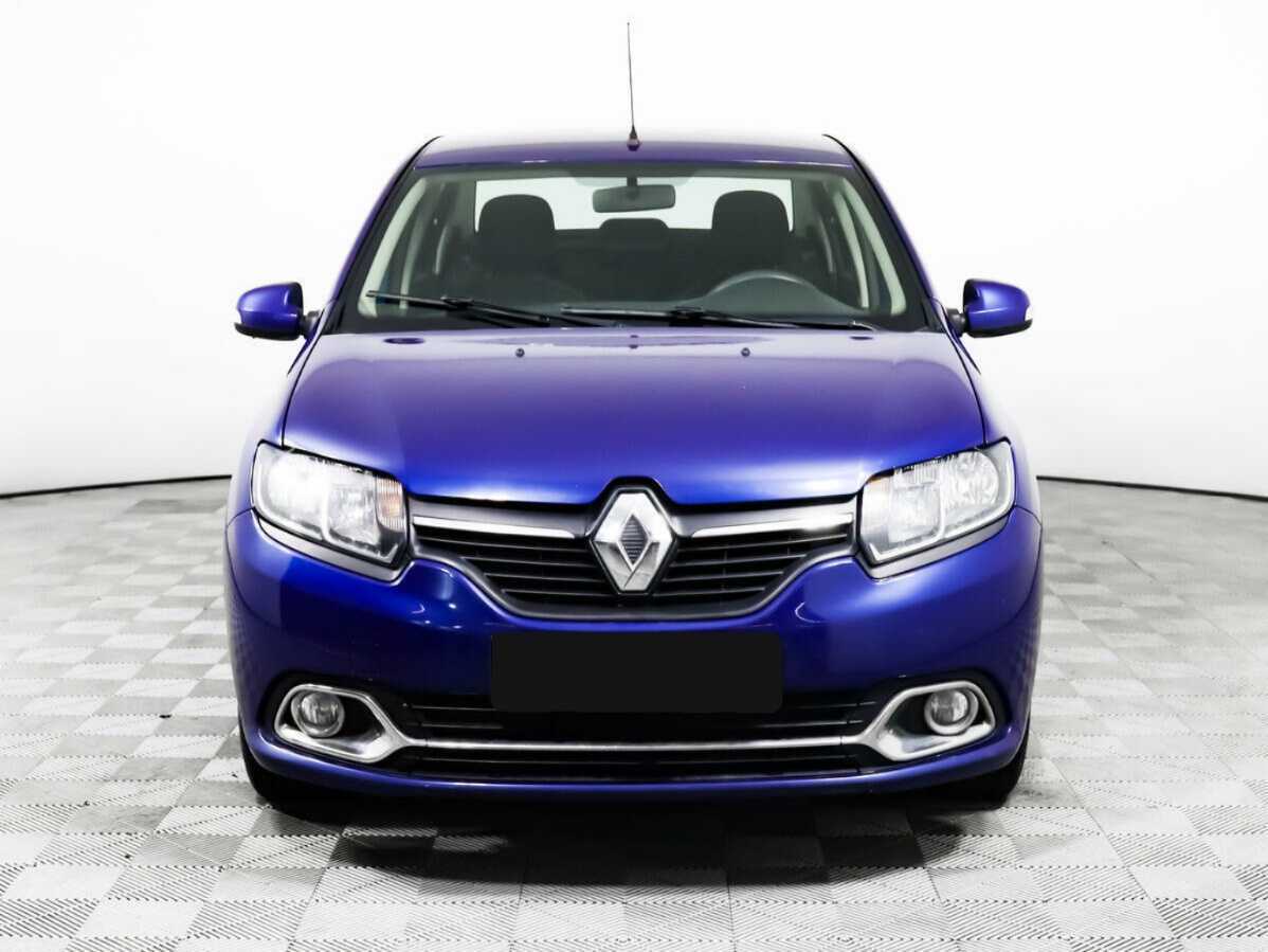 Б/У Рено Логан 2018 года. Фото: #1