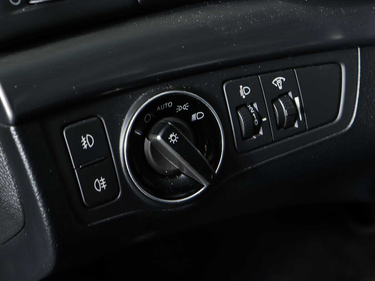 Б/У Хендай ай40 2015 года. Фото: #16