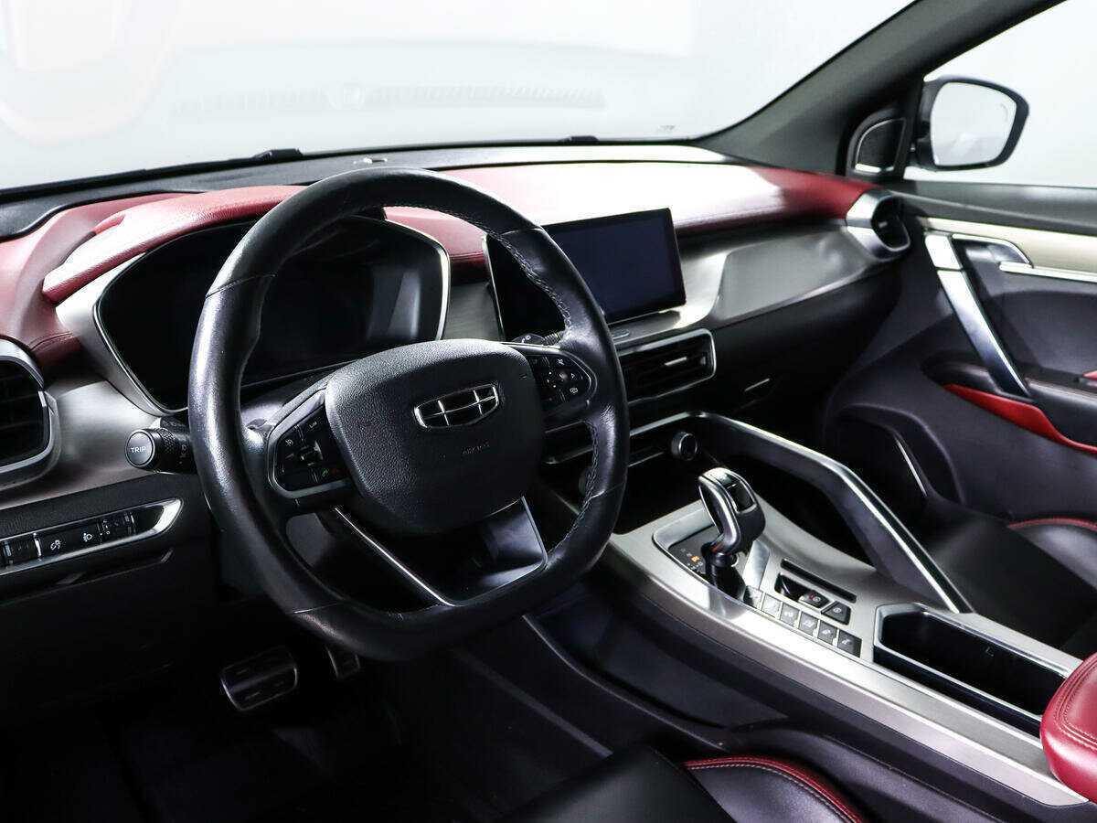 Б/У Джили Кулрэй 2020 года. Фото: #10