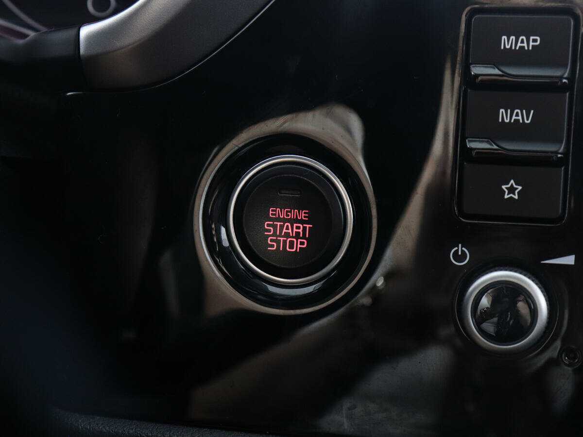 Б/У Киа Рио 2021 года. Фото: #13