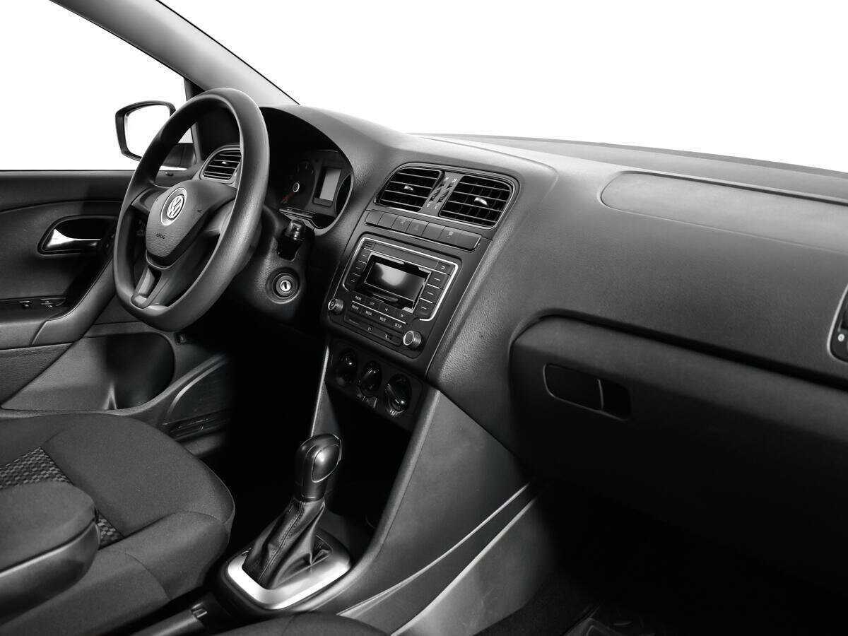 Б/У Фольксваген Поло 2019 года. Фото: #7