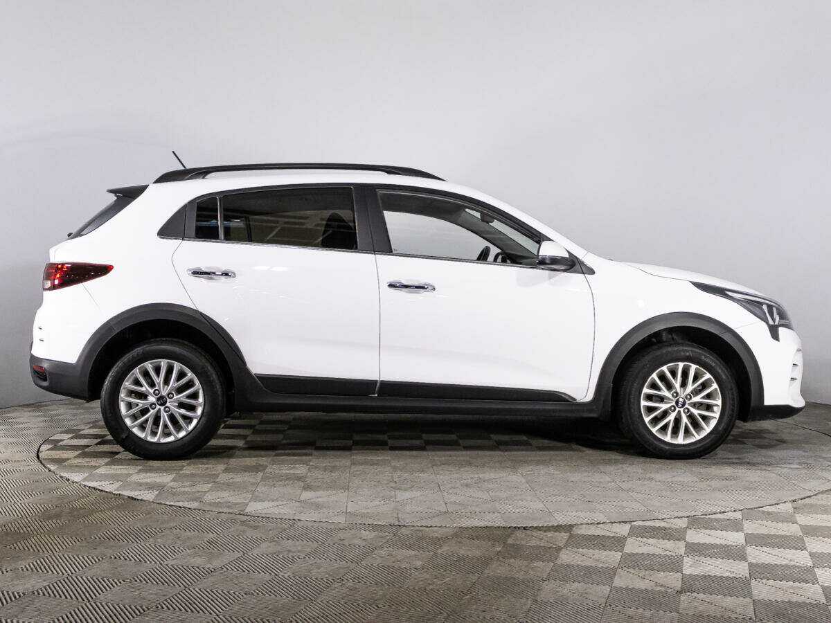 Б/У Киа Рио 2021 года. Фото: #3