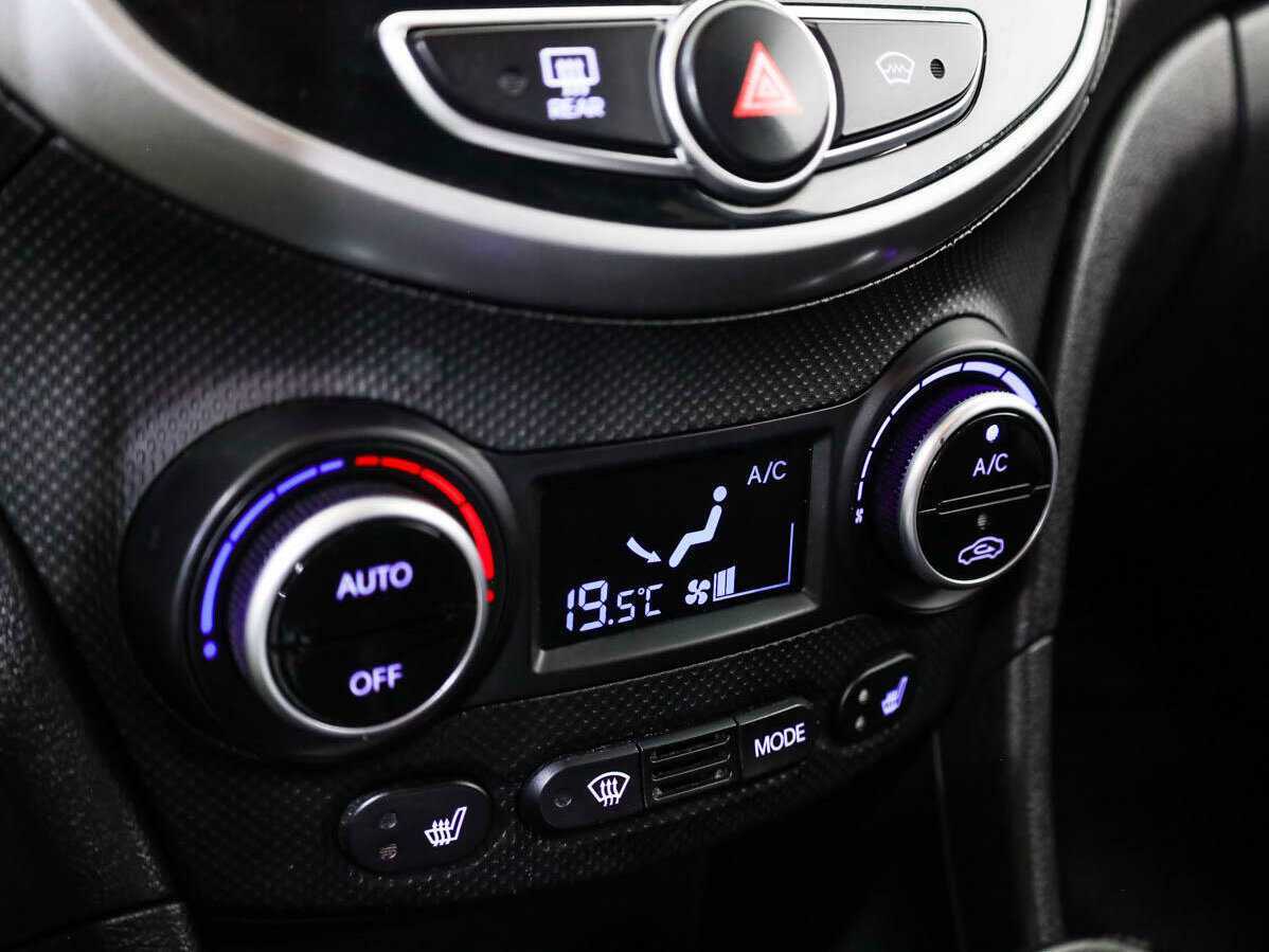 Б/У Хендай Солярис 2015 года. Фото: #14