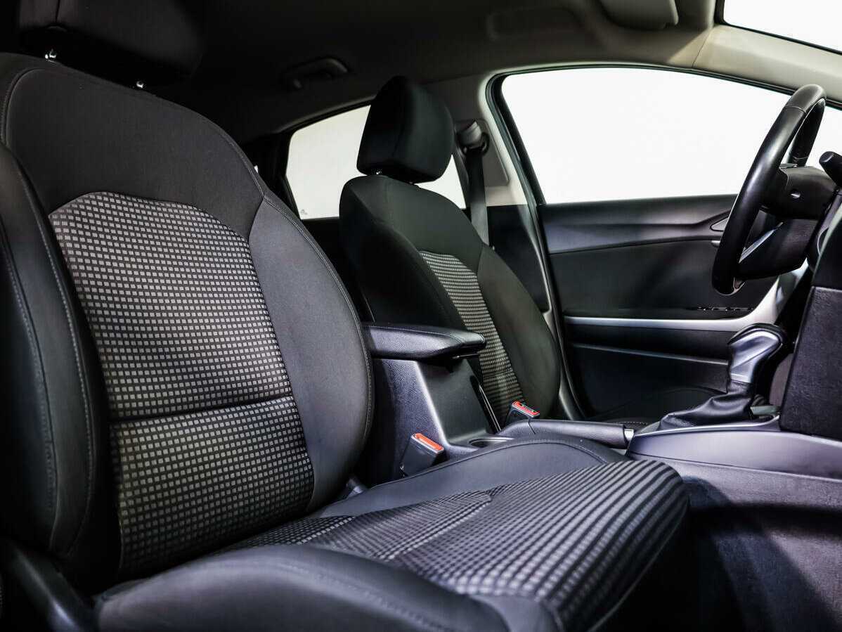 Б/У Киа Сид 2018 года. Фото: #10