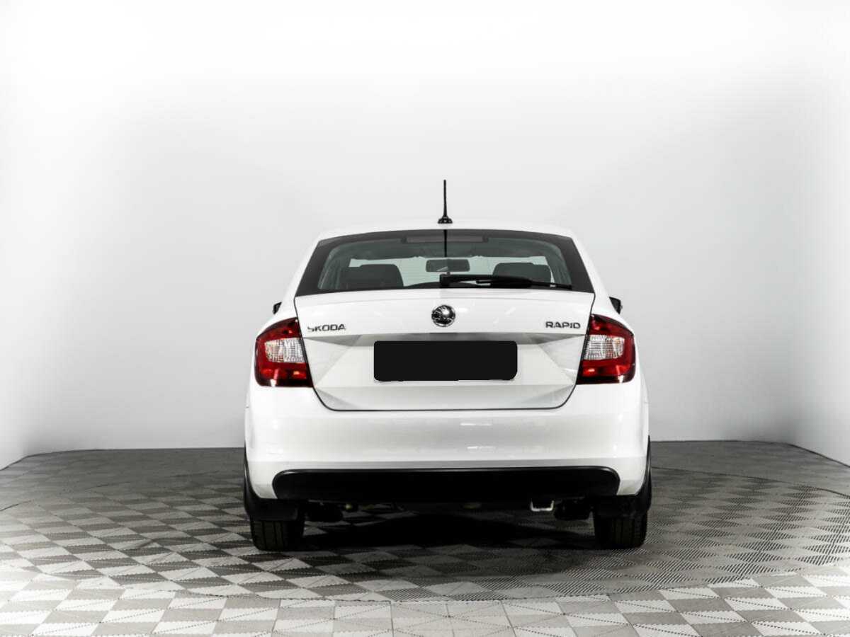 Б/У Шкода Рапид 2019 года. Фото: #5
