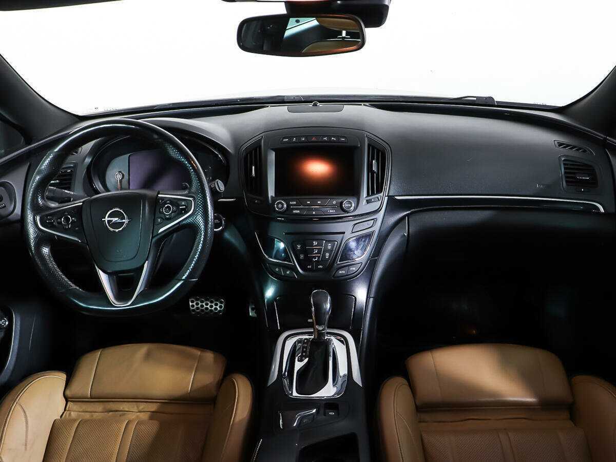 Б/У Опель Инсигния 2014 года. Фото: #9