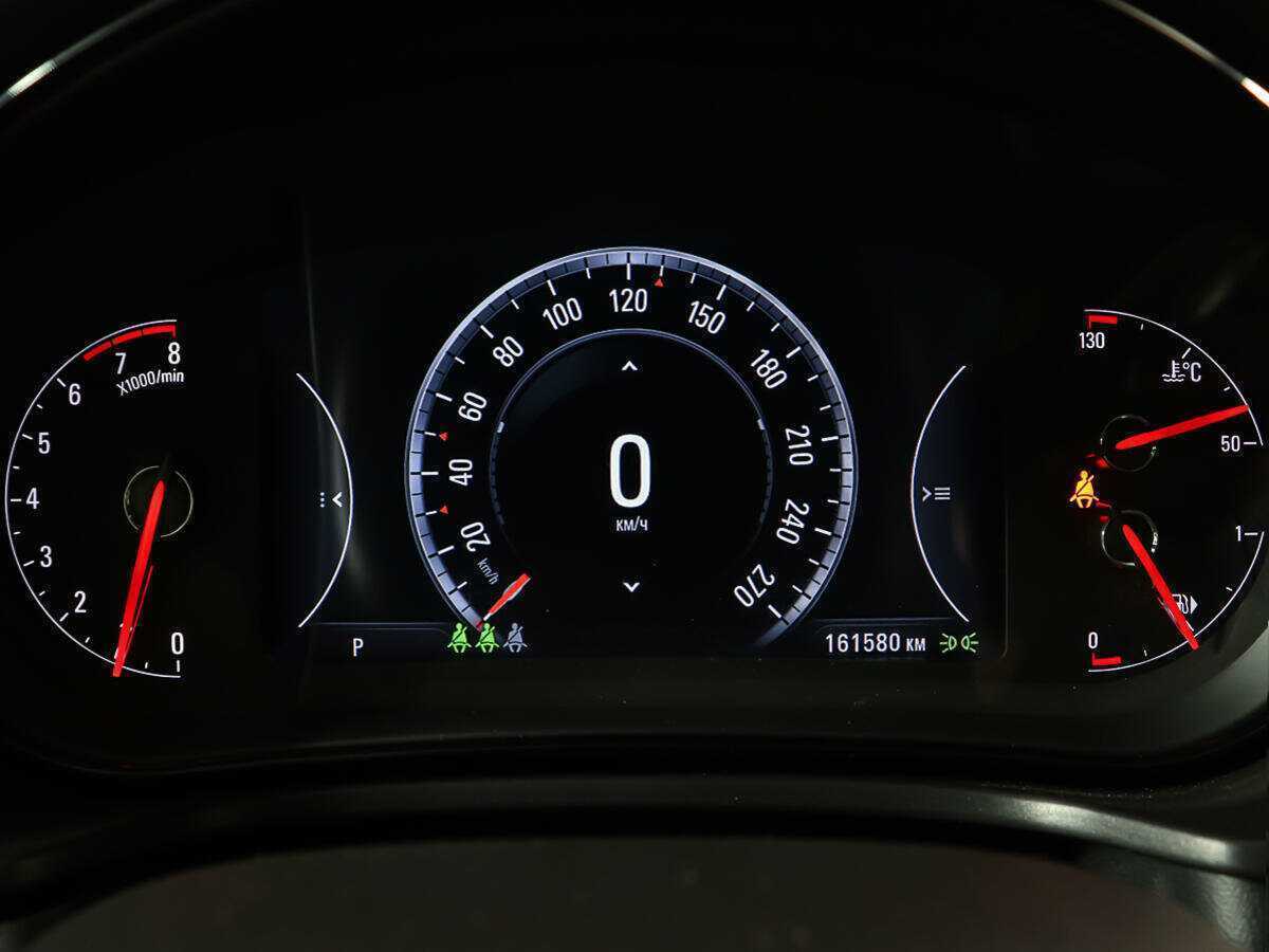 Б/У Опель Инсигния 2014 года. Фото: #11