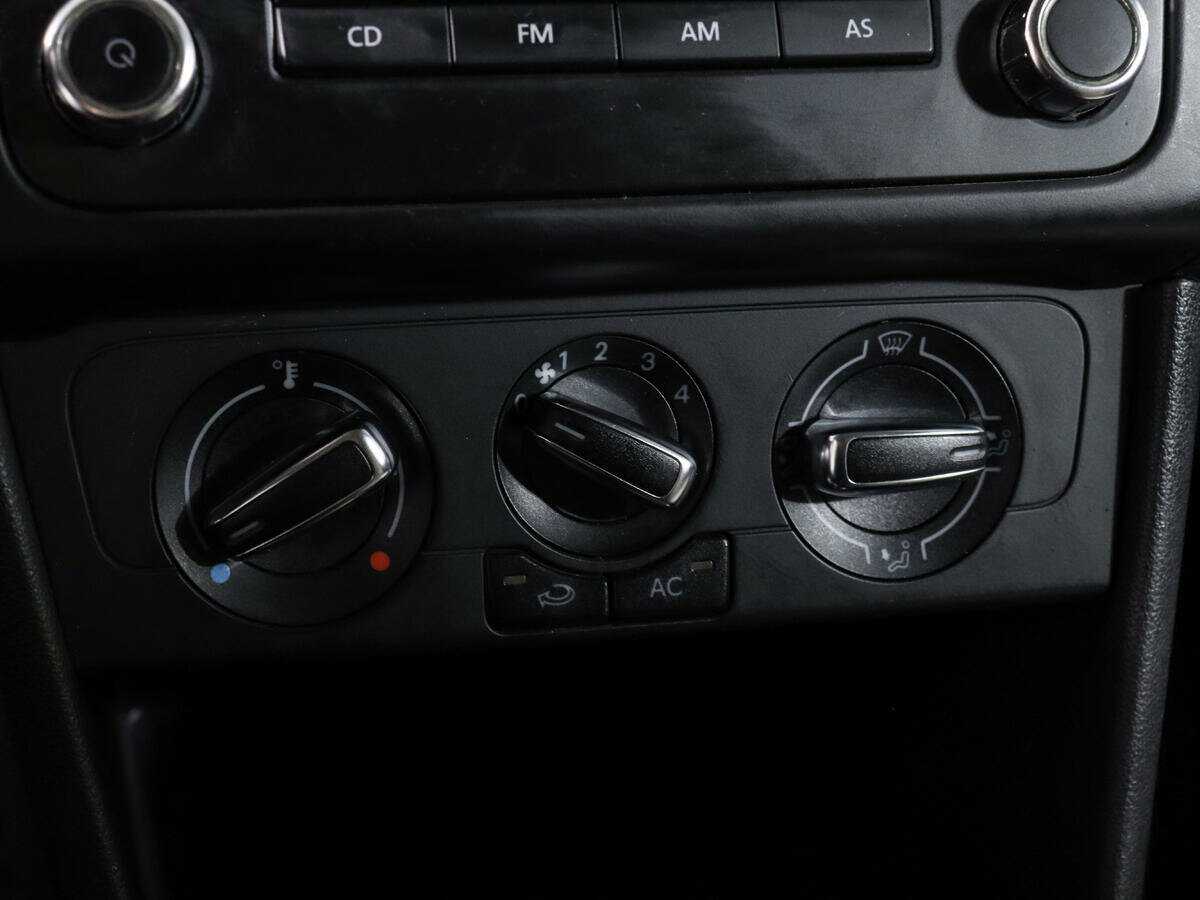 Б/У Фольксваген Поло 2012 года. Фото: #15